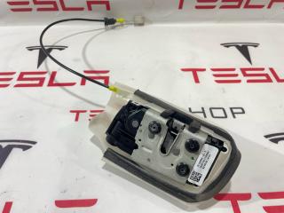 замок двери задней правой Tesla Model 3 1 поколение 2019, 1068969-00-G, 1500675-00-A