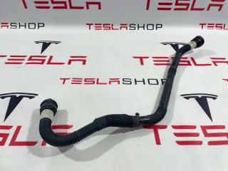 Патрубок радиатора охлаждения Tesla Model 3 1 поколение 2019, 1077603-00-F