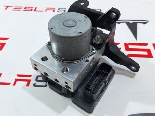блок ABS Tesla Model S 1 поколение [2-й рестайлинг] (2021 - 2026), 1044745-00-B, 1659474-00-A, 1620741-00-A