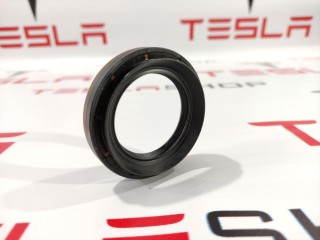 Сальник дифференциала Tesla Model X 1 поколение (2015 - 2021), 1065932-00-A, 01025620B