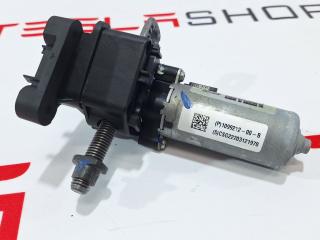 Электродвигатель регулировки угла наклона водит./пасс. сиденья Tesla Model X 1 поколение [рестайлинг] 2022, 1099212-00-B