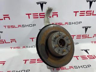 кулак поворотный левый Tesla Model 3 1 поколение 2019, 1044311-00-E, 1044121-00-B