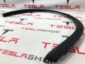накладка колесной арки передний правый Tesla Model X 1 поколение 2018, 1035289-00-H, 1034430-00-F - фото №4