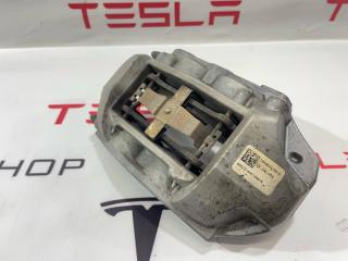 суппорт передний левый Tesla Model 3 1 поколение 2019, 1044721-00-D, 1044621-00-D