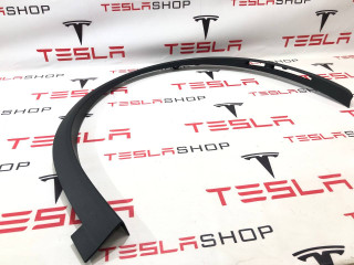 накладка колесной арки передний правый Tesla Model X 1 поколение 2018, 1035289-00-H, 1034430-00-F