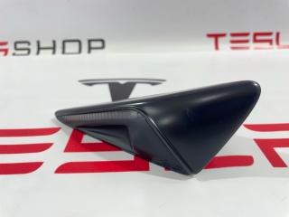 повторитель поворотов Tesla Model 3 1 поколение 2021, 1495865-20-D