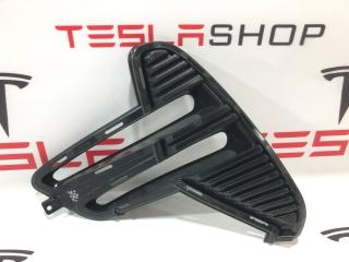 рамка фары противотуманной левой BYD Song Plus EV 1 поколение [рестайлинг] 2024, SA3HK-2803114R