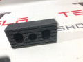 Опора под домкрат (подушка) Tesla Model X 1 поколение 2018, 1045887-00-B - фото №4
