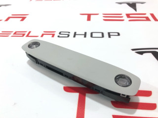 Фонарь подсветки салона Tesla Model 3 1 поколение 2022, 1092575-00-J