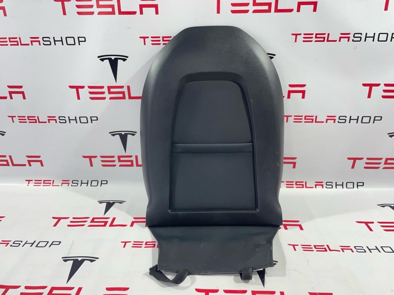 Накладка задняя спинки водительского/пассажирского сиденья Tesla Model Y 1 поколение 2021, электро, 1088966-00-B, 1104897-00-B - фото №1