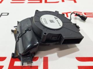 вентиляция сиденья (кулер) Tesla Model X 1 поколение [рестайлинг] 2022, 1571079-00-B, 1571079-00-C