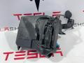 бачок омывателя Tesla Model 3 1 поколение 2019, 1090850-00-F, 1110164-00-B, 1096062-00-D - фото №2