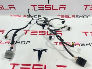 Электропроводка бокса переднего багажника (ванны) Tesla Model 3 1 поколение 2019, 1567961-00-A, 1067961-00-E