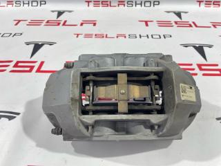 суппорт передний левый Tesla Model 3 1 поколение 2019, 1044621-00-D, 1044721-00-D