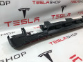 Накладка порога рокерной панели Tesla Model S 1 поколение [2-й рестайлинг] (2021 - 2026), 1567138-00-B, 1680268-00-A - фото №4