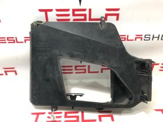 воздуховод (дефлектор) радиатора Tesla Model S 1 поколение [рестайлинг] 2017, 1058024-00-C, 1058072-00-C