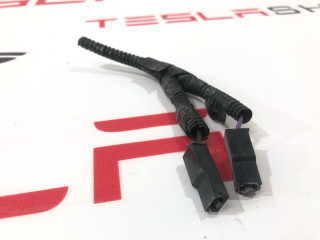 разъем (фишка) проводки Tesla Model S 1 поколение [рестайлинг] 2016, 1008953-00-H, 1008954-00-H, 1035338-00-S