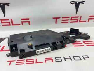 Контроллер основной батареи (BMS) Tesla Model 3 1 поколение 2023, 1106394-32-N, 1666968-00-C