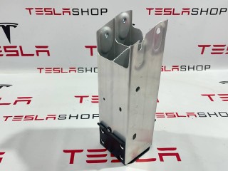 лонжерон правый Tesla Model 3 2 поколение 2025, 1683942-00-D