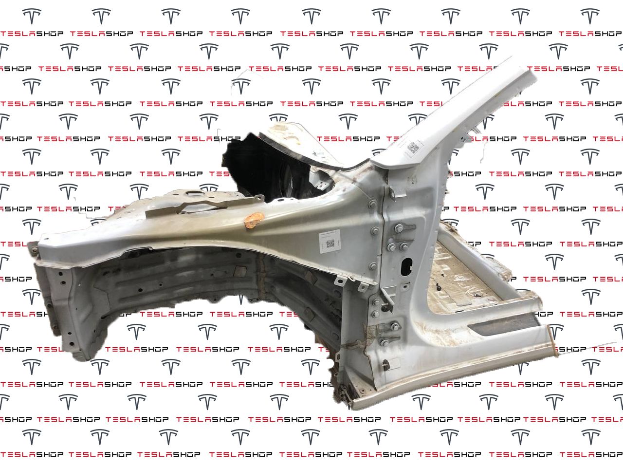 четверть передняя левая Tesla Model 3 1 поколение 2022, 1077847-S0-A - фото №1