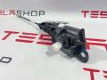 электропривод замка капота Tesla Model 3 1 поколение 2022, 1098789-00-D, 1098790-00-D, 1500398-00-H - фото №3
