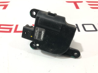 Сервопривод режимный (печки) Tesla Model X 1 поколение 2018, 1116133-00-A, 6008248, D332-GG6AA