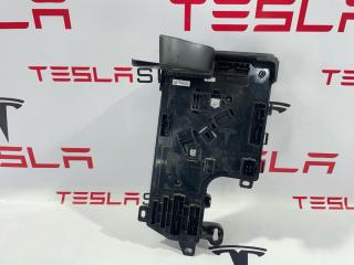 Блок управления BCM (Body Control Module) Tesla Model 3 1 поколение 2019, 1100340-00-H