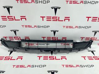 заглушка (решетка) в бампер Tesla Model 3 2 поколение 2025, электро, 1818923-00-C, 1937542-00-A