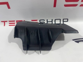 крепление бампера Tesla Model 3 1 поколение (2017 - 2026), 1084170-00-B