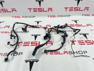 Электропроводка компрессора кондиционера Tesla Model 3 1 поколение 2019, 1068767-00-F, 1068767-00-G