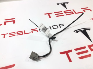 разъем (фишка) проводки Tesla Model S 1 поколение [рестайлинг] 2016, 1037327-00-F, 1035348-00-G, 1046132-94-S