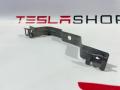 кронштейн крепления подкрылка переднего правого Tesla Model 3 1 поколение 2019, 1104541-00-B - фото №2