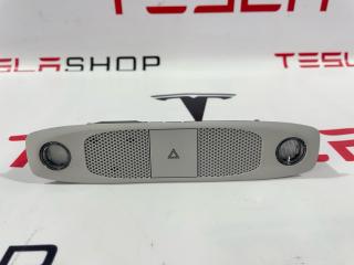 Панель освещения с микрофоном и кнопкой аварийного сигнала Tesla Model 3 1 поколение 2019, 1092573-00-K