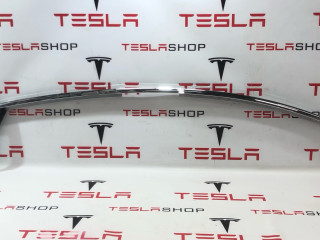Молдинг кузова боковой Tesla Model S 1 поколение [рестайлинг] 2016, 103930800A, 1051821-00-E