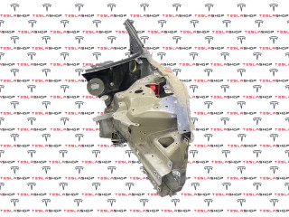 четверть передняя левая Tesla Model 3 1 поколение 2019, 1077847-S0-A