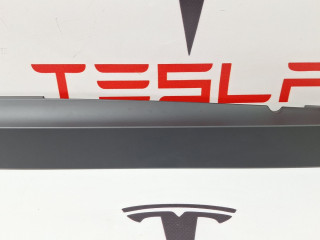 Накладка салазки сидения (водительская) Tesla Model S 1 поколение [рестайлинг] 2016, 1066616-00-A