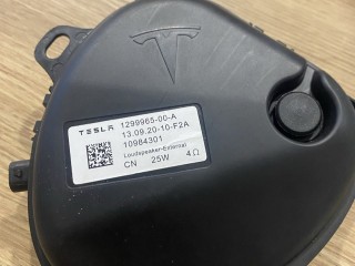 Динамик шумогенератор для пешеходов Tesla Model Y 1 поколение 2020, 1299965-00-A