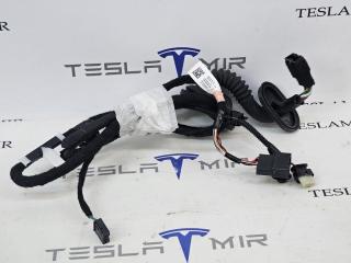 Электропроводка двери задняя правая Tesla Model 3 2 поколение 2025, 1897324-00