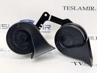 сигнал (клаксон) Tesla Model Y 1 поколение 2021, 1507242-00, 1622755-00