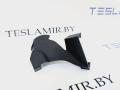 Накладка декоративная петли капота левая Tesla Model 3 1 поколение 2023, 1112071-00 - фото №2