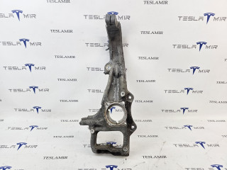 кулак поворотный левый Tesla Model X 1 поколение 2018, 1027311-00