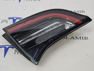 фонарь крышки багажника левый Tesla Model Y 1 поколение 2022, 1502088-00, 1077401-00, 1502088-96