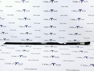 Молдинг накладки порога правый Tesla Model S 1 поколение [рестайлинг] 2017, 1012217-00