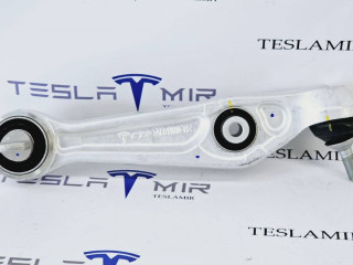 Рычаг передний поперечный прямой Tesla Model 3 1 поколение 2021, 1044341-00