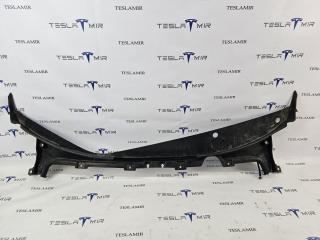 Дождевик (жабо) - панель щёток стеклоочистителя пластиковая Tesla Model Y 1 поколение 2025, 1930440-00, 1930441-00