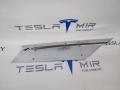 Накладка хром люверса правая верхняя Tesla Model S 1 поколение [рестайлинг] 2019, 1056380-00 - фото №2
