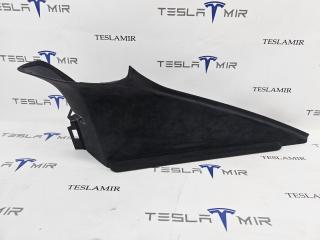 Накладка стойки С внутренняя правая верхняя Tesla Model S 1 поколение [2-й рестайлинг] 2022, 1565767-00