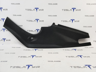 Подкапотный пластик бокса левый Tesla Model S 1 поколение [рестайлинг] 2018, 1060478-00, 1060477-00