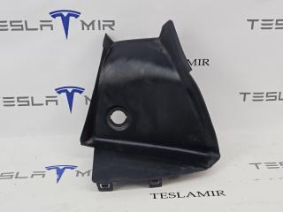 накладка заднего фонаря правая Tesla Model Y 1 поколение 2025, 2044987-00, 2044985-00
