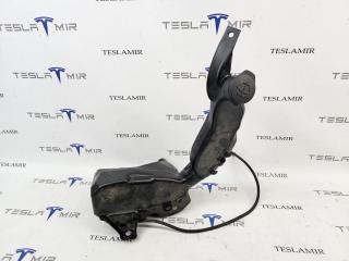 бачок омывателя Tesla Model Y 1 поколение 2024, 1110164-00, 1490400-00, 1497892-00
